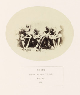 Group portrait of people from the Gond tribe of the former Berar in central India, photograph,