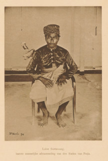 Laloe Soetawang, last male descendant of the Raden van Praja, Portrait of Laloe Soetawang, page,