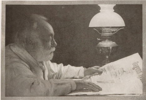 Bei der lampe, Portrait of an unknown man, page, photomechanical print, monogram: 'BX',