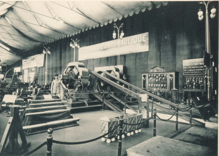 View of a setup of the Société Anonyme Électricté et Hydraulique from Charleroi at the Antwerp