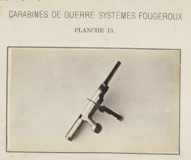 Safety catch of a rifle, photograph, page, inscription: 'Carabines de guerres systèmes Fougeroux',