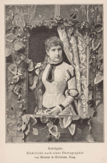 Portrait of an unknown woman, page, photomechanical print, inscription: 'Autotypie, Zinkcliché nach