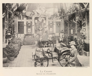 Exhibition of German hunting objects during the world exhibition in Antwerp, La Chasse Section de