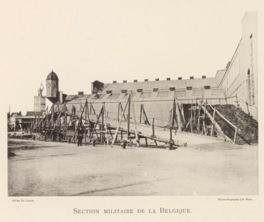 Wooden bridge in the military section of the world exhibition in Antwerp, Section Militaire de la