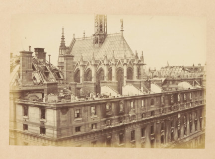 View of a destroyed Palace of Justice in Paris, Ensemble du Palais de Justice, photograph, page,