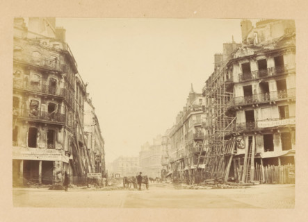 Rue de Rivoli, View of destroyed buildings on Rue de Rivoli, photograph, page, Paris, 1871,