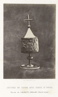Ivory reliquary from Lavoûte-Chilhac, Custode en cuivre avec panse d'ivoire, photograph, page,