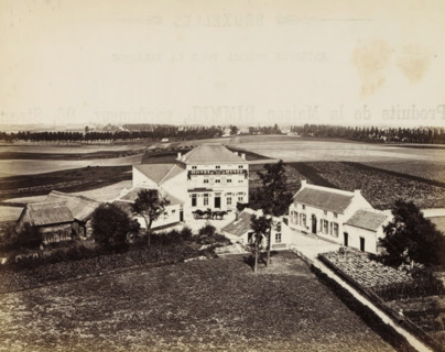 View of the Hôtel du Musée te Waterloo, Waterloo, photograph, page, name: '(Phot. de Brand frères,
