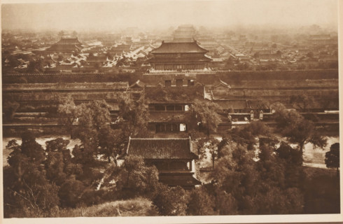View of the Forbidden City in Beijing, page, photomechanical print, photographer: Donald Mennie,