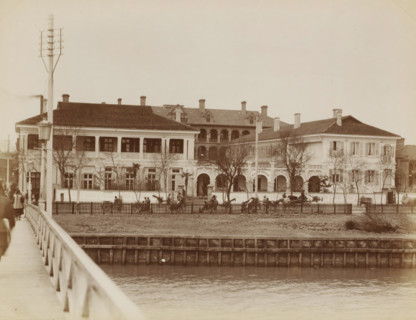 Exterior of the Astor House Hotel in Shanghai, album page, photograph, Part of Album with 50 photos