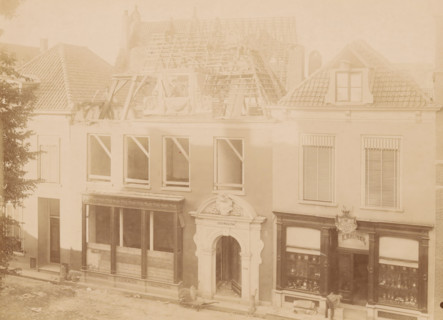 View of Kleine Poot 9 in Deventer, photograph, annotation: 'Deventer, Huis Kleine Poot 9,