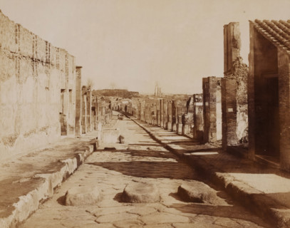 Strada della Abbondanza, View of the Strada della Abbondanza in Pompeii, Italy, Pompei, photograph,