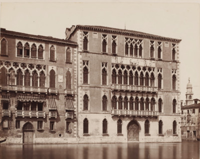 View of the Palazzo Foscari in Venice, Italy, Palazzo Foscari (Venezia), photograph, inscription: