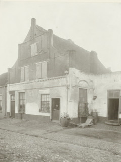 House in Amersfoort, Amersfoort 1905, photograph, title: 'Amersfoort 1905', name: 'H. Bickhoff