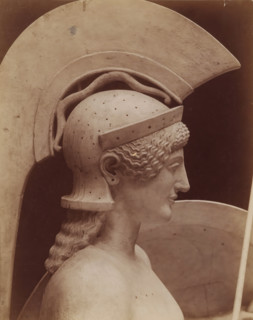 Head of the statue of Pallas Athena, from the pediment of the temple at Egina, Art grec - Tête