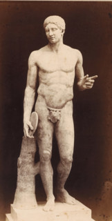 Sculpture of a discus thrower, Museo Vaticano, photograph, photographer: Libreria Spithöver, c.