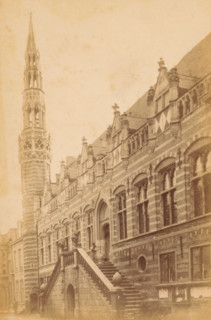 Hotel de Ville d'Alkmaar, Exterior of the Alkmaar Town Hall, photograph, Alkmaar, c. 1865 - c.
