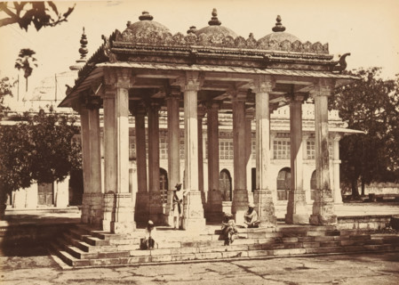 Sirkhej.- The Pavilion, and the Tomb of Gunj Buksh, Pavilion and the tomb of Ahmed Khattu Ganj