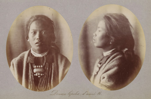 Two portraits of an unknown girl from the Lepcha, Donna lepcha, d'anni 16, photograph, page,