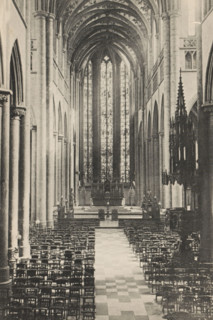Huy. - La Collégiale, Interior of the Collegiate Church of Our Lady and Domitian of Huy, page,