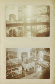 Interior of Oslebshausen prison with prison guards on a walkway, photograph, Part of Photo album of