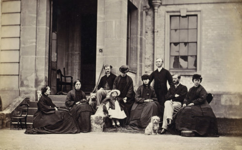Portrait of the Peel family in front of a country house in Newbury, The Peel Family Newbury