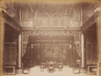 Interior of a Chinese house, photograph, annotation: 'Canton-Entrance to a Chinese House', 1850 -