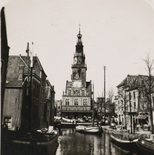 View of the Waag in Alkmaar, De Waag, Die Stadwage, The weight of the town Alkmaar, La balance de