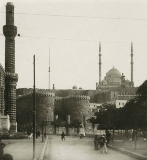 Port Said, View of a square in Port Said, stereograph, 1911, photographer, North Africa, paper,