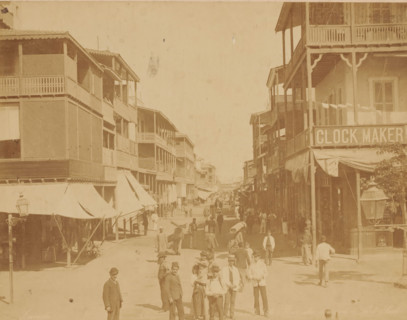 Shopping street in Port Said, Egypt, Rue du commerce a Port Said, photograph, number: 'No. 458',
