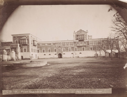 View of the Dar al-Taj in La Marsa, Façade du palais du Bey (la Marsa), photograph, number: 'N. 110