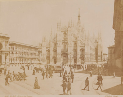 Piazza del Duomo, View of the square in front of the Milan Cathedral, Italy, Milano, photograph,