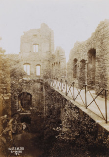 Ruin of Hohenbaden Castle, photograph, inscription: 'Gust. Salzer, B.-Baden., 154.', date: '1902',