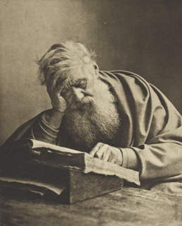 Portrait of an unknown old man with a book, L'Étude, photomechanical print, photographer: Edmond