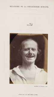 Portrait of a subject: 'un vieillard', photograph, page, Unnumbered page with photo 32 from