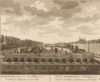 View of the aviary in the garden of House Petersburg, Petersburg's view of the small mountain over