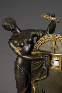 Pendule époque Empire (détail)