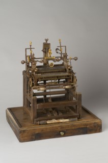 Miniaturisation d'un métier à tisser, Premier Empire