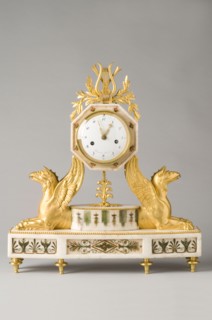 Clock with griffins, last decade of the 18th Century
