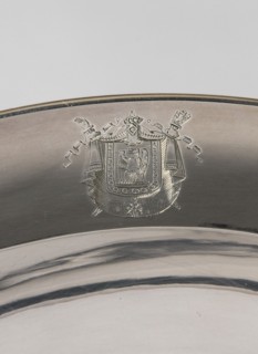 Détail d'ssiette du service de campagne de l'Empereur Napoléon 1er par Biennais