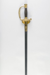 Epée d'officier principal vétérinaire modèle 1817 à ciselures, époque Second Empire