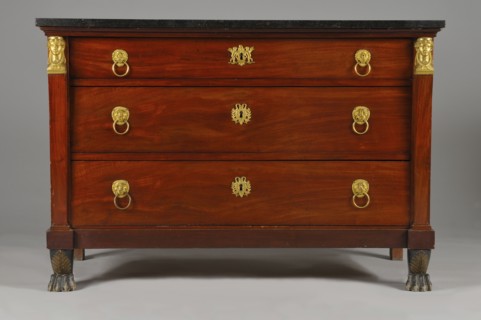 Commode en acajou, époque Empire
