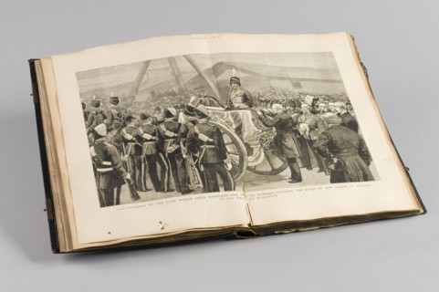 "The funeral of the late prince Louis Napoleon, The duc de Bassano affixing the cross of the Legion of Honour to the pall at Woolwich" (Les funérailles du prince défunt Louis Napoléon, Le duc de Bassa...