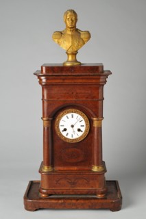 Pendule Borne