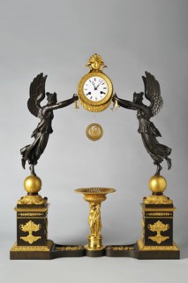 Tomire, Pendule