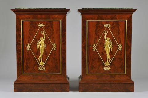 Paire de meubles d'entre deux