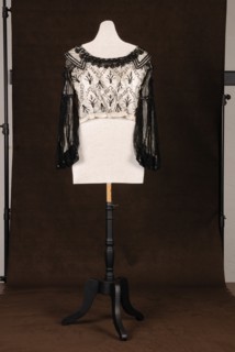 Costume de théâtre : corsage 1900