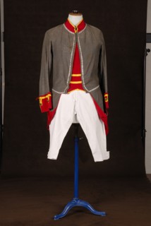 Costume de théâtre : costume militaire style Louis XV