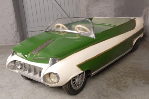 Jouet : voiture de manège