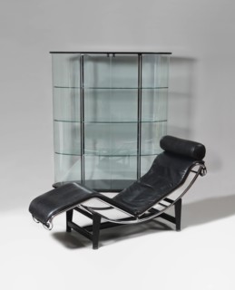 Chaise longue récente, d'après le modèle LC4 de 1929 de Charlotte Perriand et Le Corbusier